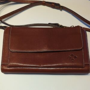 Brown Leather Crossbody Wallet